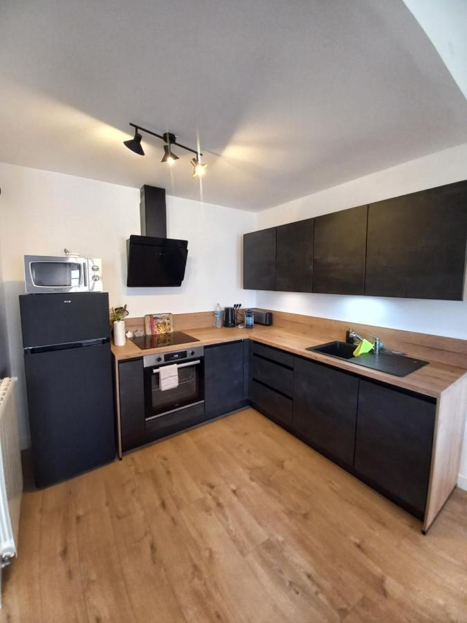 Coeur D'Uzes Apartment Bagian luar foto