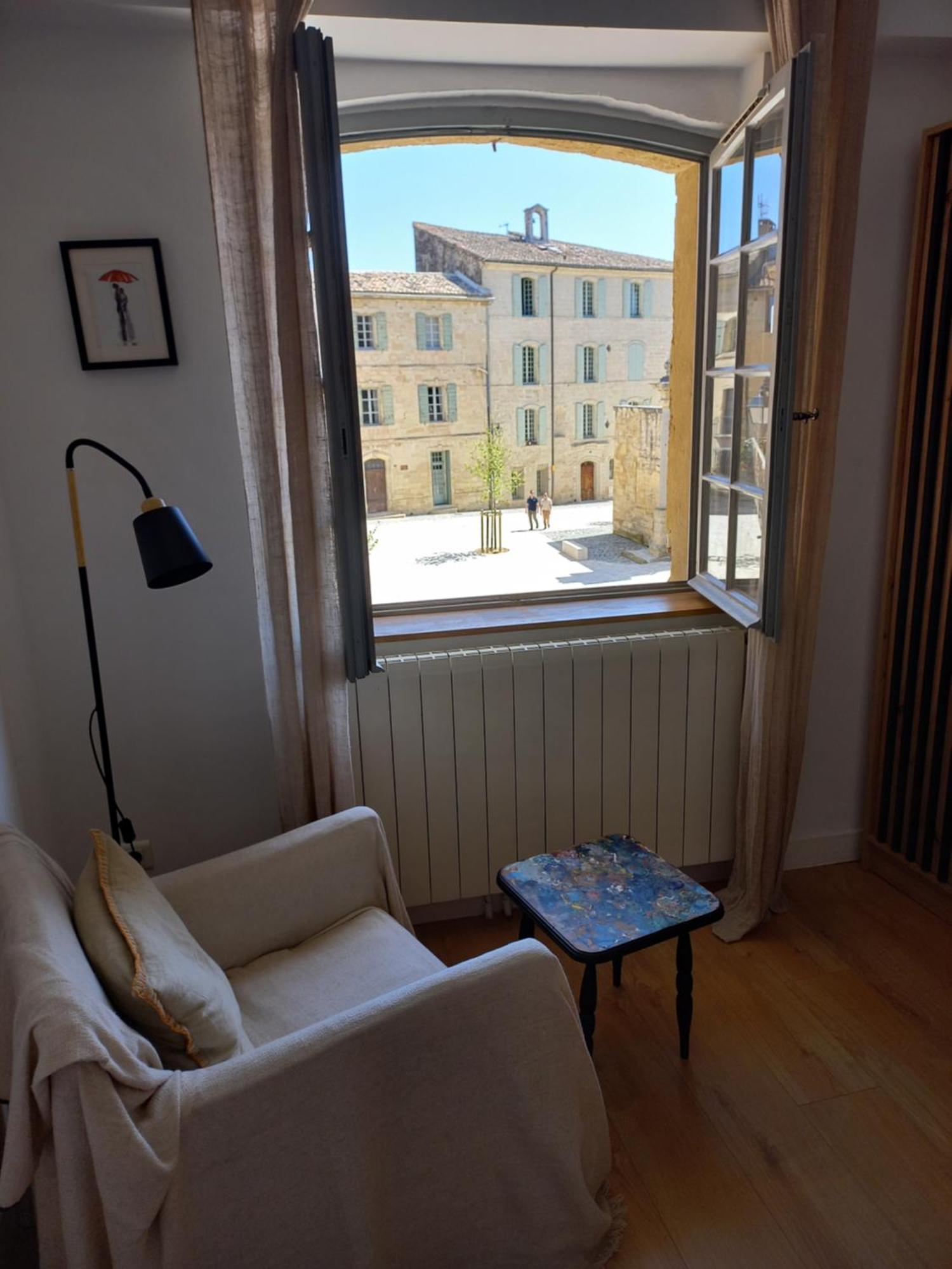 Coeur D'Uzes Apartment Bagian luar foto